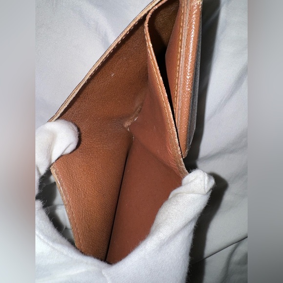 Louis Vuitton Monogram Bifold Wallet Portefeuille Marco - Men’s - Picture 14 of 16